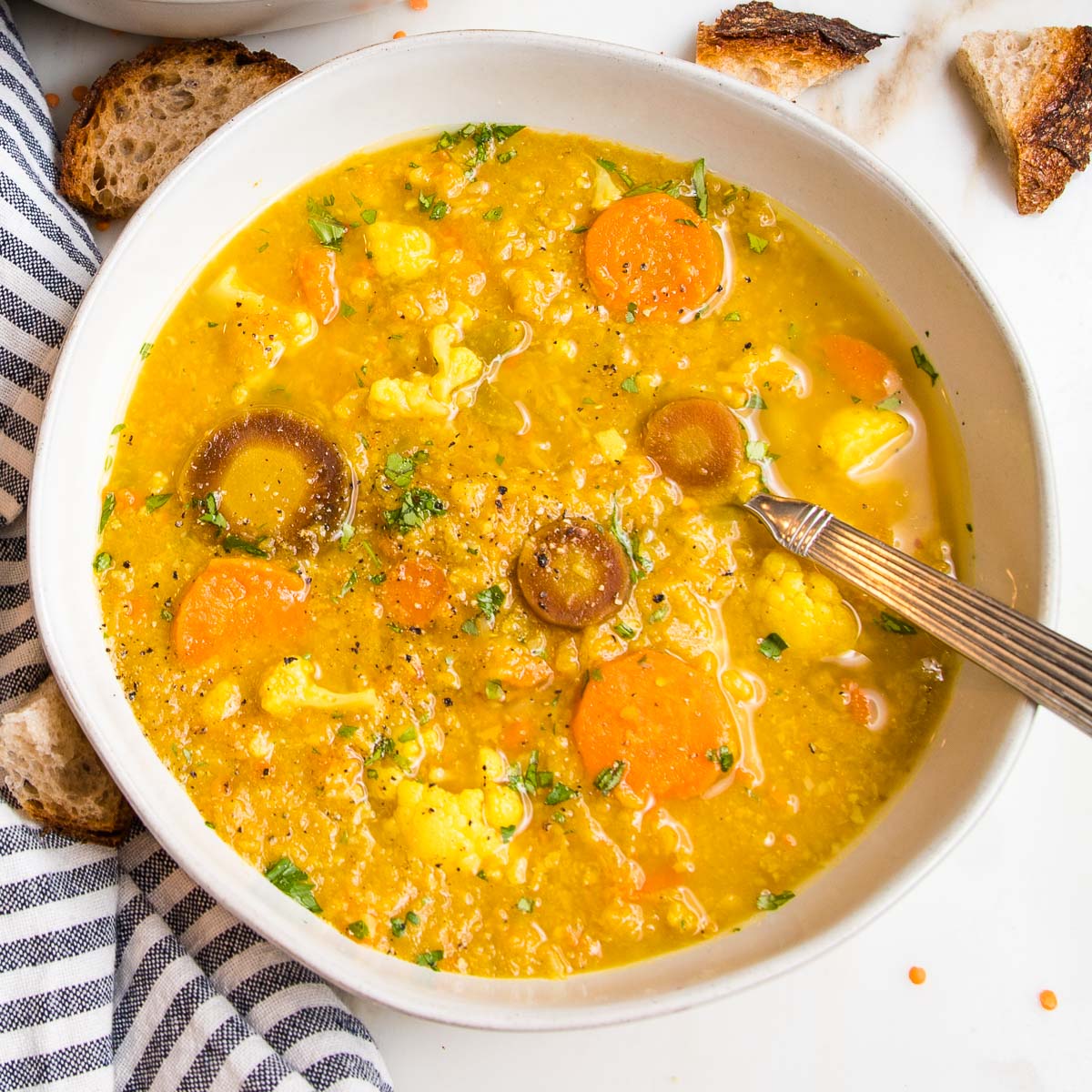 vegan cauliflower lentil soup - Article 1